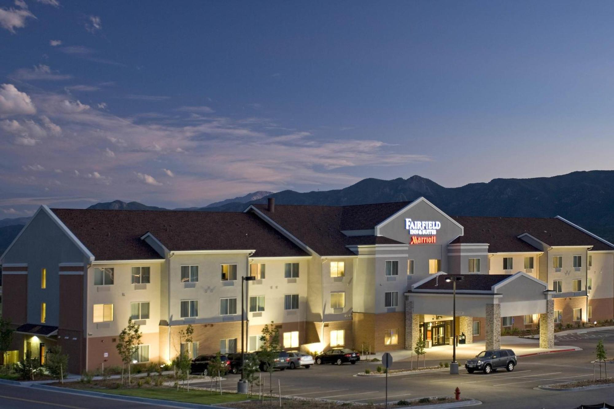 Fairfield Inn And Suites By Marriott Colorado Springs North Air Force Academy Gleneagle Екстер'єр фото